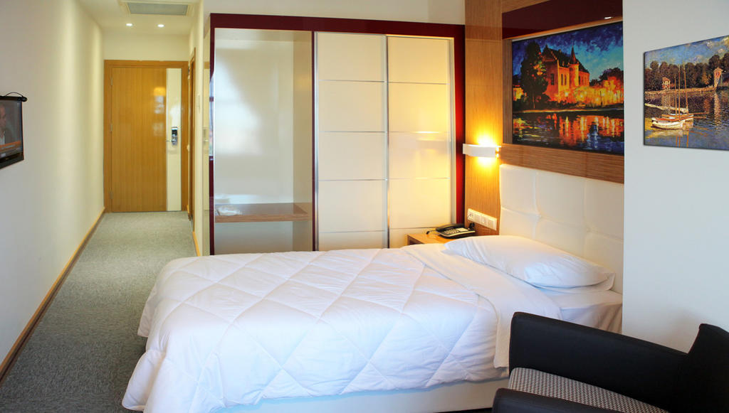 Ege Sevilen Hotel Turgutlu 客房 照片