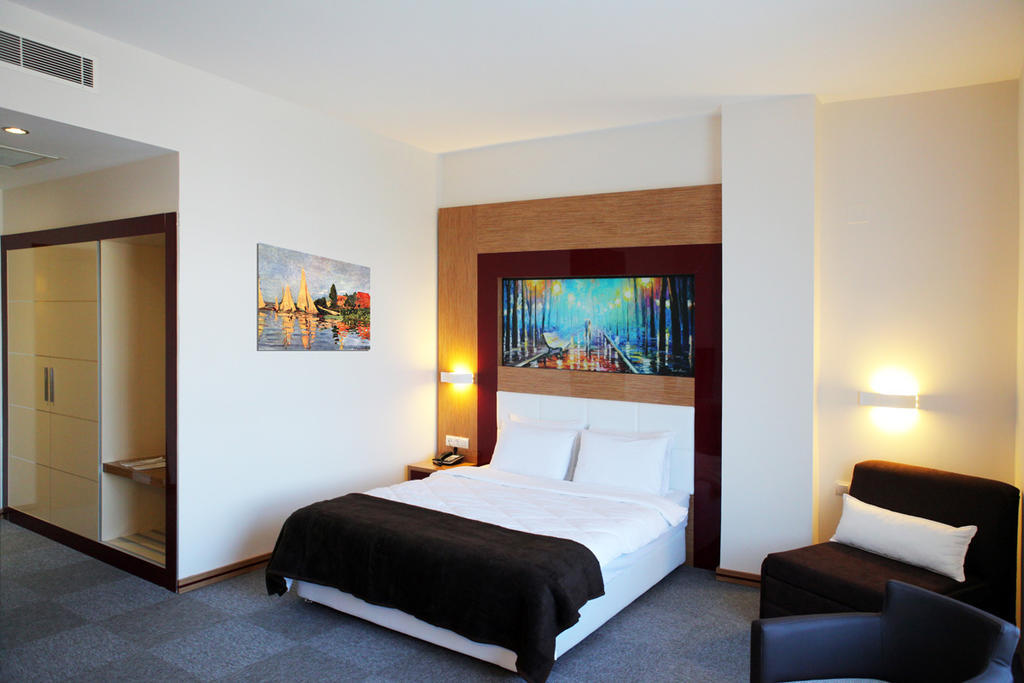 Ege Sevilen Hotel Turgutlu 客房 照片